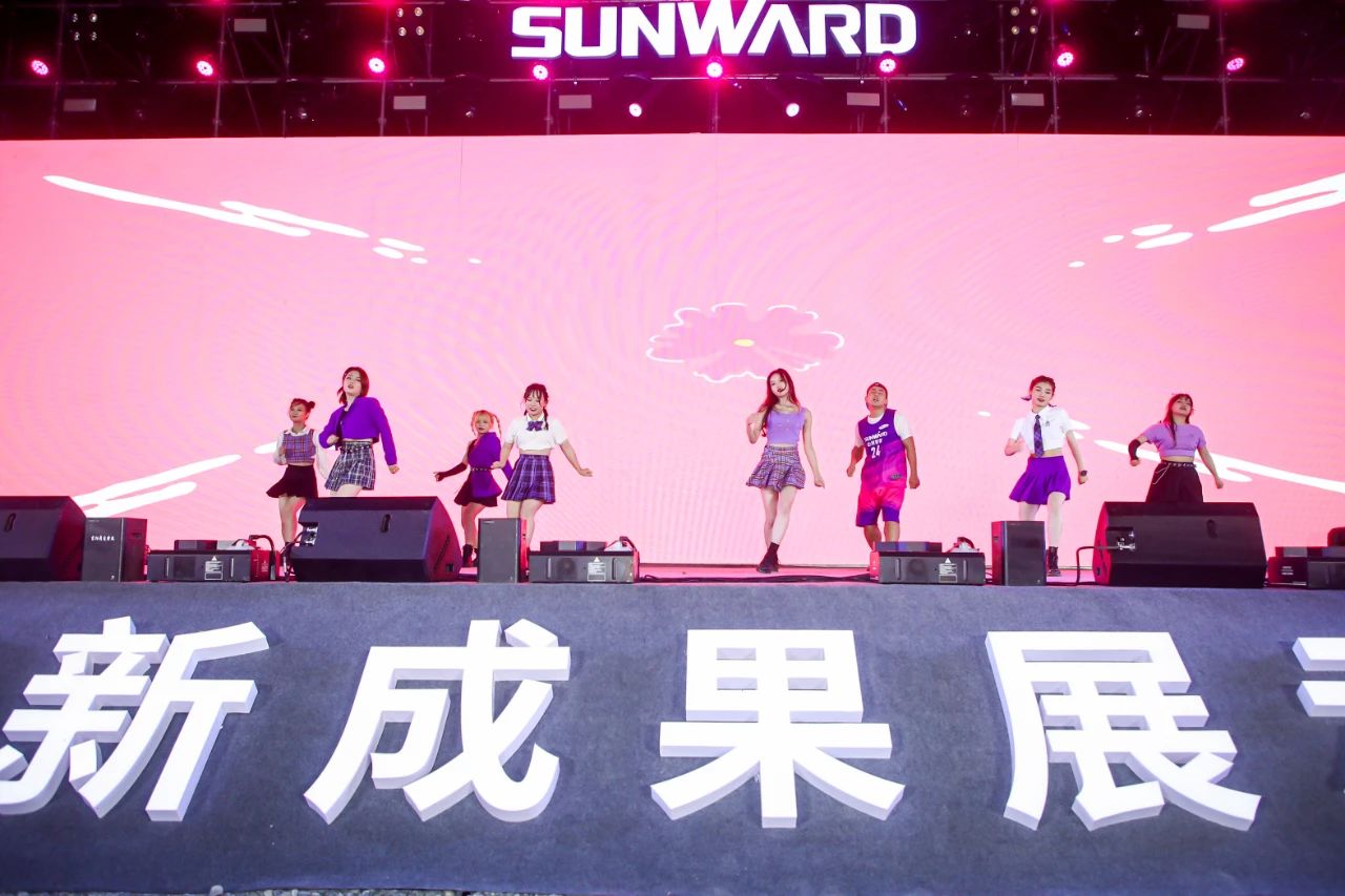 逛展超热闹！九游体育(中国)官方网站智能成果展示会高能名场面来袭