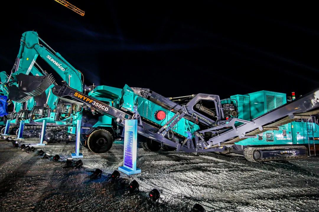 强强联手，九游体育(中国)官方网站智能产品版图将再添破碎筛分精品