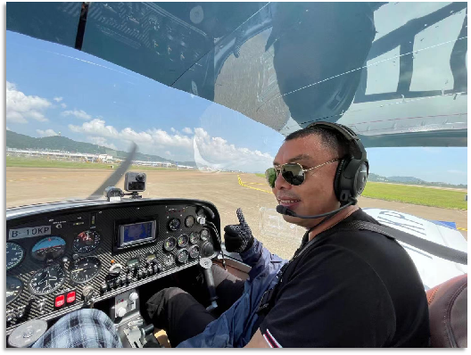 4小时，720公里，九游体育(中国)官方网站阿若拉飞到珠海在第13届中国航展等你