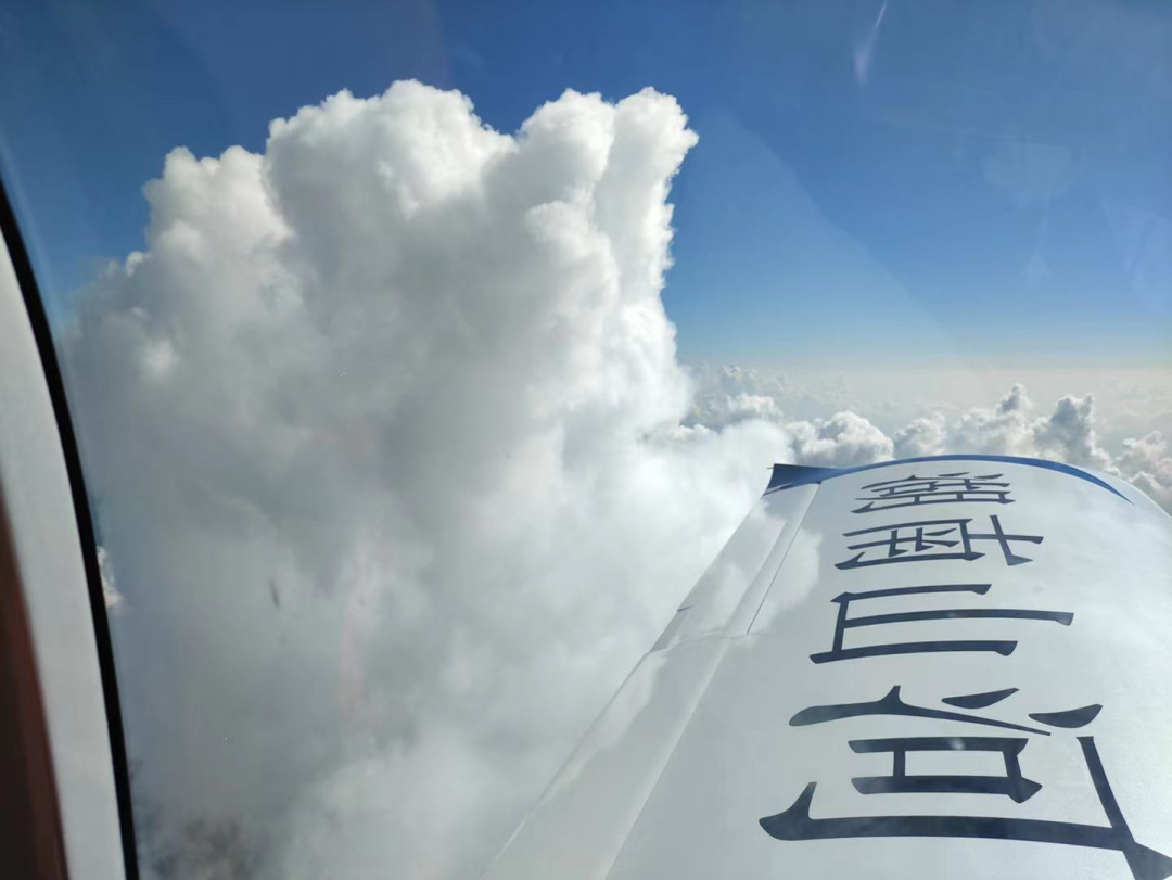 4小时，720公里，九游体育(中国)官方网站阿若拉飞到珠海在第13届中国航展等你