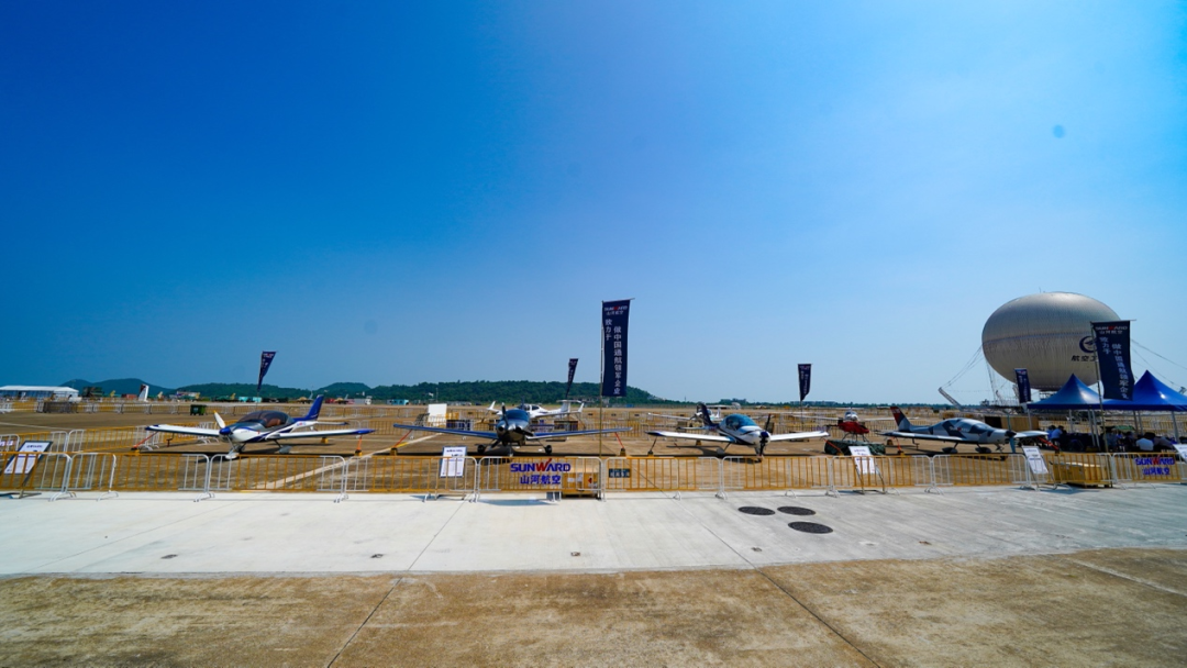 新机、飞行表演…2021中国航展九游体育(中国)官方网站航空秀给你看