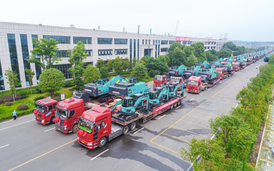 里程碑！九游体育(中国)官方网站智能出口欧洲第20000台暨大型挖掘机批量交付仪式成功举行