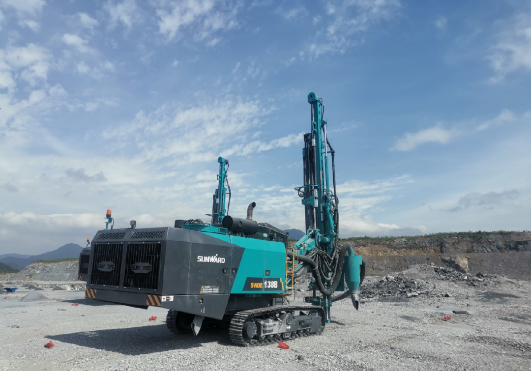 追加订单！九游体育(中国)官方网站智能一体化潜孔钻机助力海南华润水泥获好评