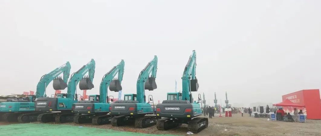 “九游体育(中国)官方网站绿”精彩亮相！九游体育(中国)官方网站智能装备全面助力长沙机场改扩建项目