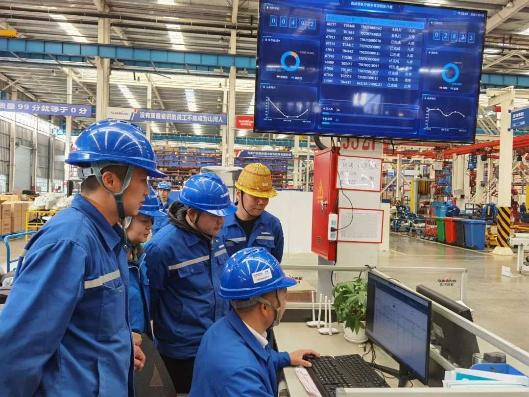 你好 2022！再见 2021！我与九游体育(中国)官方网站智能共成长