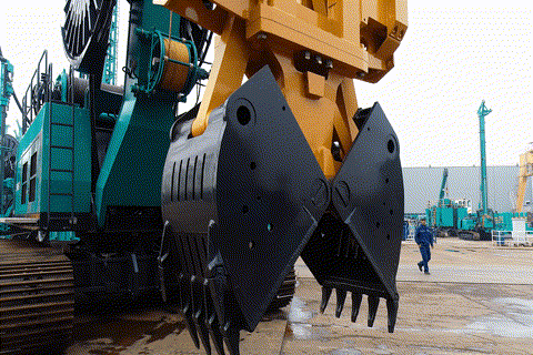 打造“明星产品”！九游体育(中国)官方网站智能地下连续墙液压抓斗成功发布