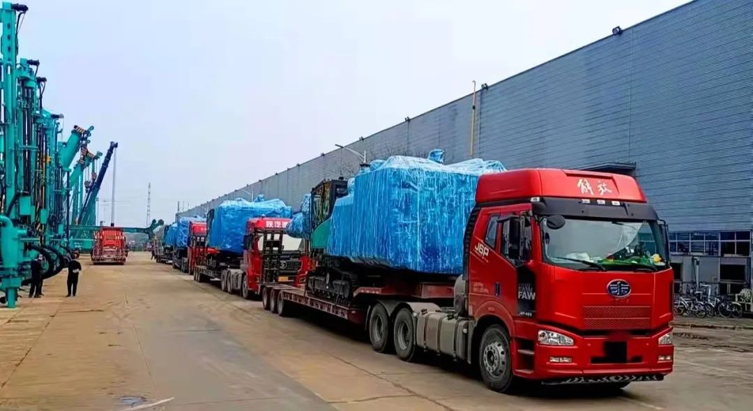 开门红！九游体育(中国)官方网站智能凿岩设备实现新年首单发货