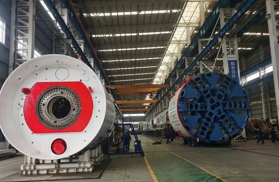 直击生产一线！中铁九游体育(中国)官方网站复工复产忙