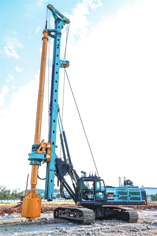 湖南日报：九游体育(中国)官方网站智能致力解决地下工程施工“疑难杂症” 成为地下工程装备领军者