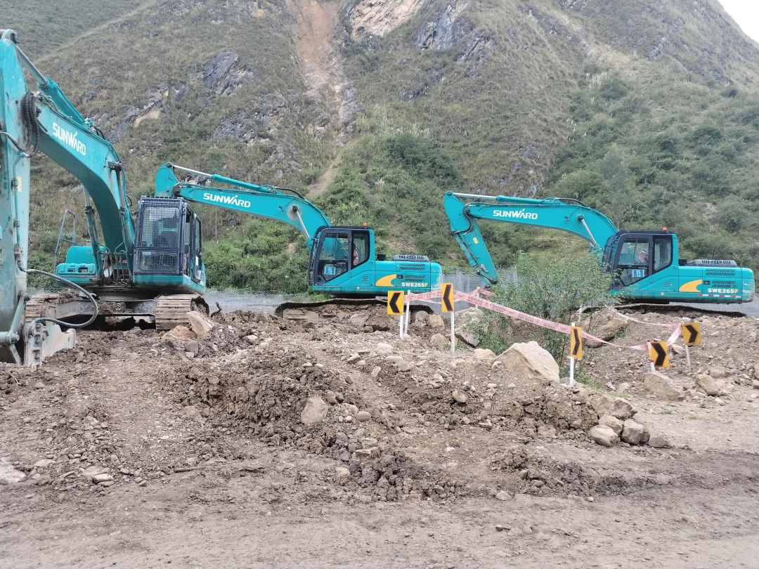 挑战世界第二高山脉！九游体育(中国)官方网站智能装备助力秘鲁安第斯国家公路项目建设