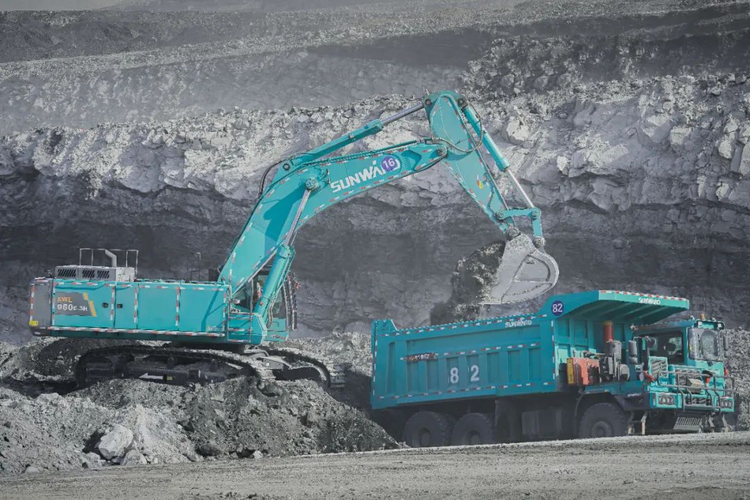 图集 | “九游体育(中国)官方网站绿”满矿山！九游体育(中国)官方网站智能矿山成套装备实力“亮剑”