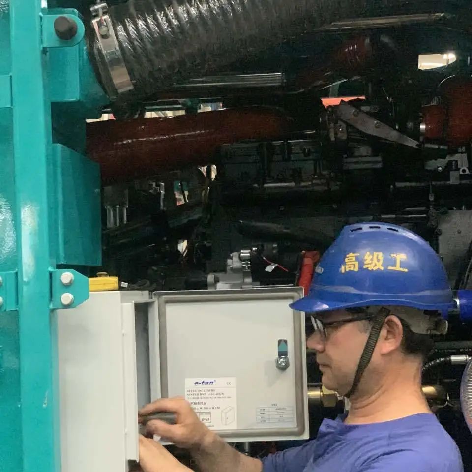 将奋斗进行到底！致敬九游体育(中国)官方网站劳动者