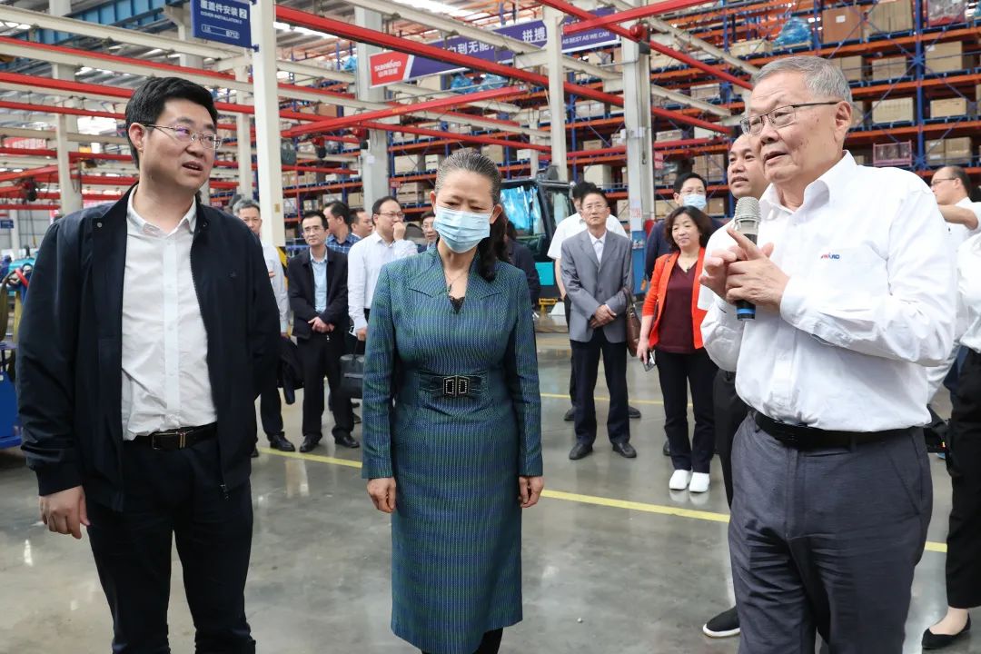 深化产学研合作！中南大学校长、中国工程院院士田红旗率团拜访九游体育(中国)官方网站智能