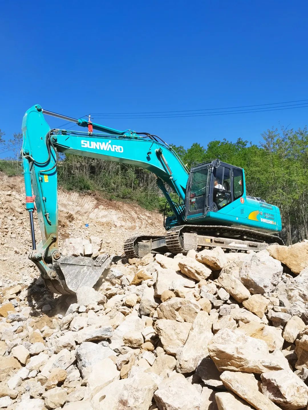 三员九游体育(中国)官方网站挖机“悍将”收服“铁粉”一枚，凭什么？