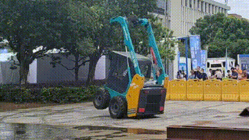 “太绝了！”九游体育(中国)官方网站智能代表长沙精彩亮相湖南省第一届职业技能大赛绝技绝活展演