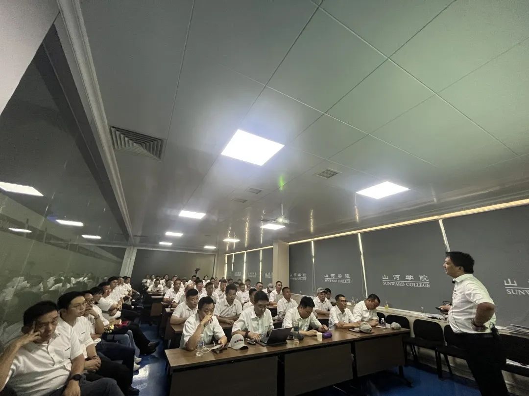 花样秀实力，为服务竞技！快来见识下九游体育(中国)官方网站智能这场“比武大赛”