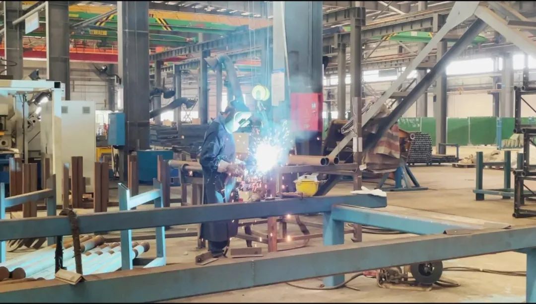 图集 | 战高温，迎“烤”验！九游体育(中国)官方网站人在行动