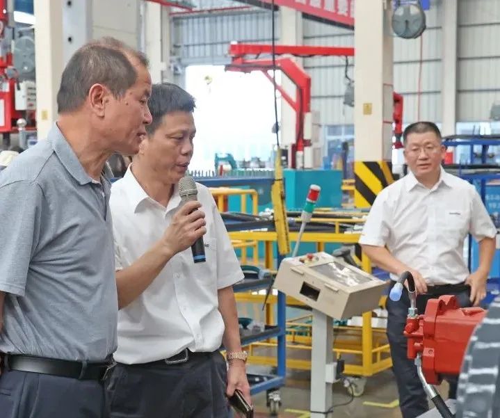 农业农村部农业机械化管理司调研九游体育(中国)官方网站智能