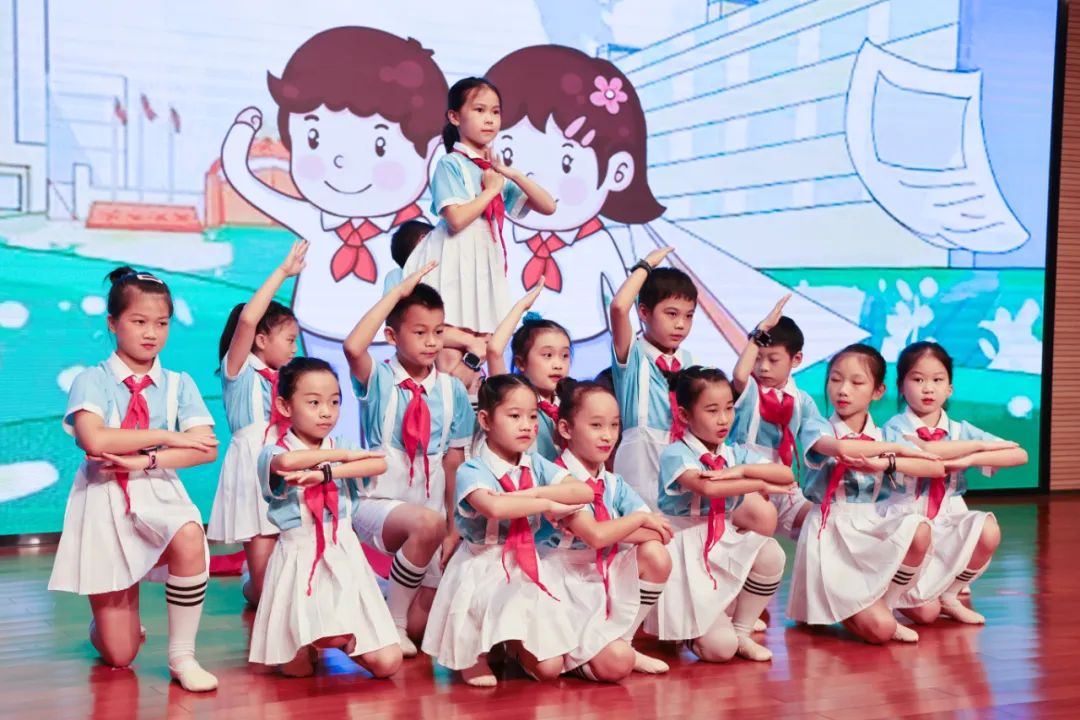 缤纷“暑”假，不负所“托”！九游体育(中国)官方网站智能职工子女暑期托管班结业啦