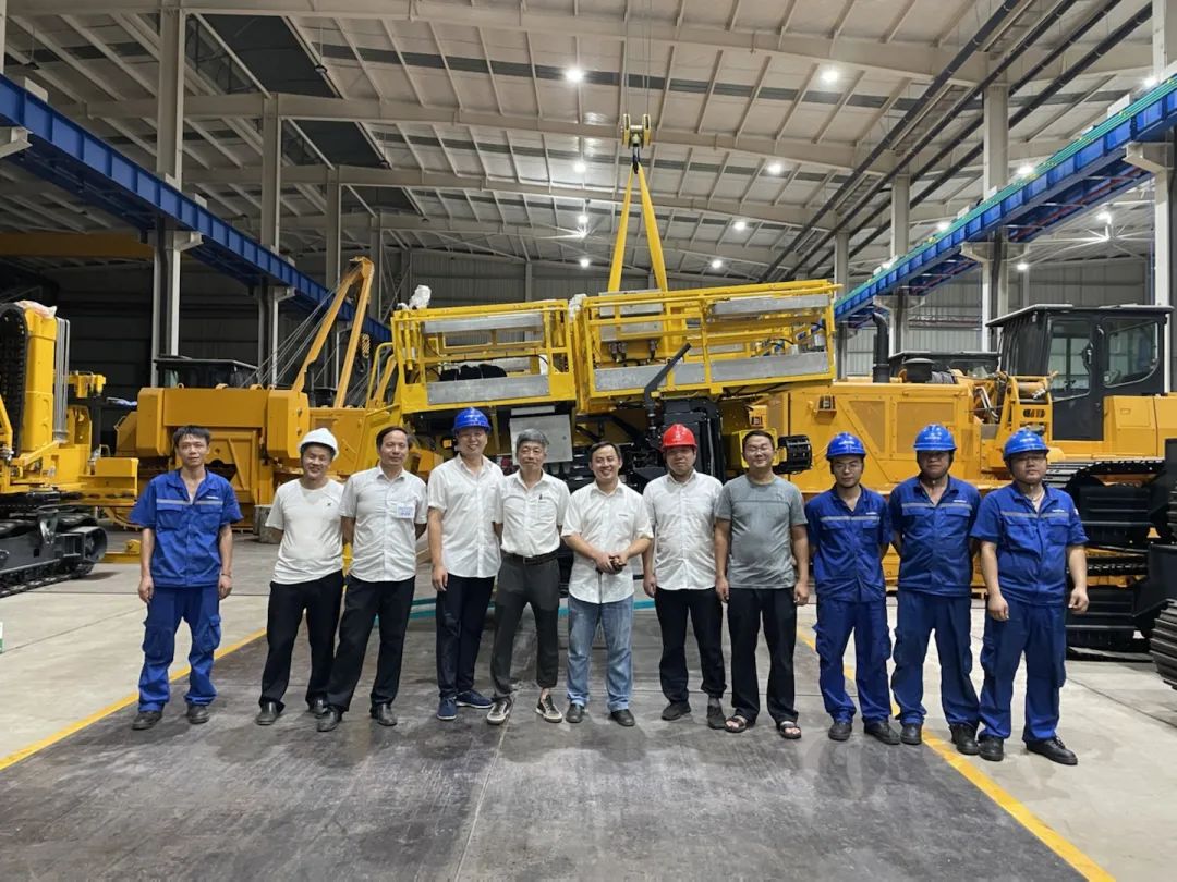 为铁路运输保驾护航！九游体育(中国)官方网站智能自主研制首套三平台作业装置成功交付