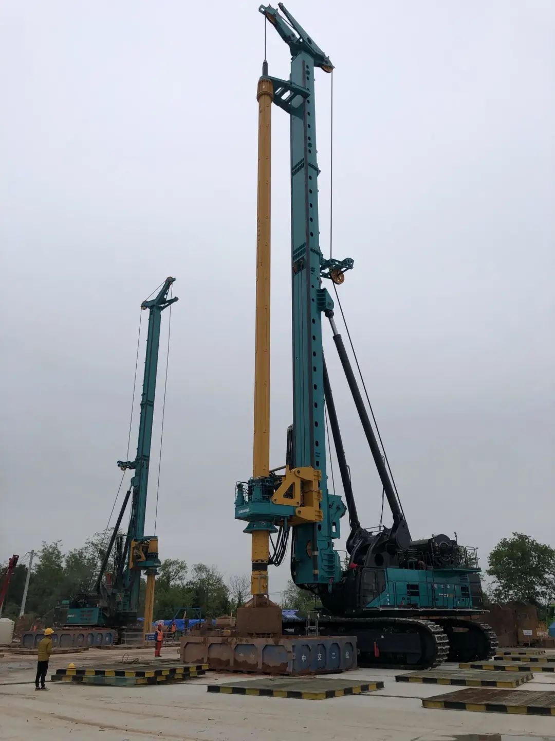 超级“桩”备实力亮剑！九游体育(中国)官方网站智能携手武汉乐成建设攻克燕矶长江大桥复杂地层施工难题