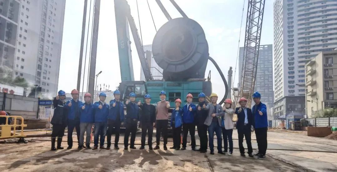 首战创佳绩！九游体育(中国)官方网站智能双轮铣槽机助建长沙地铁7号线