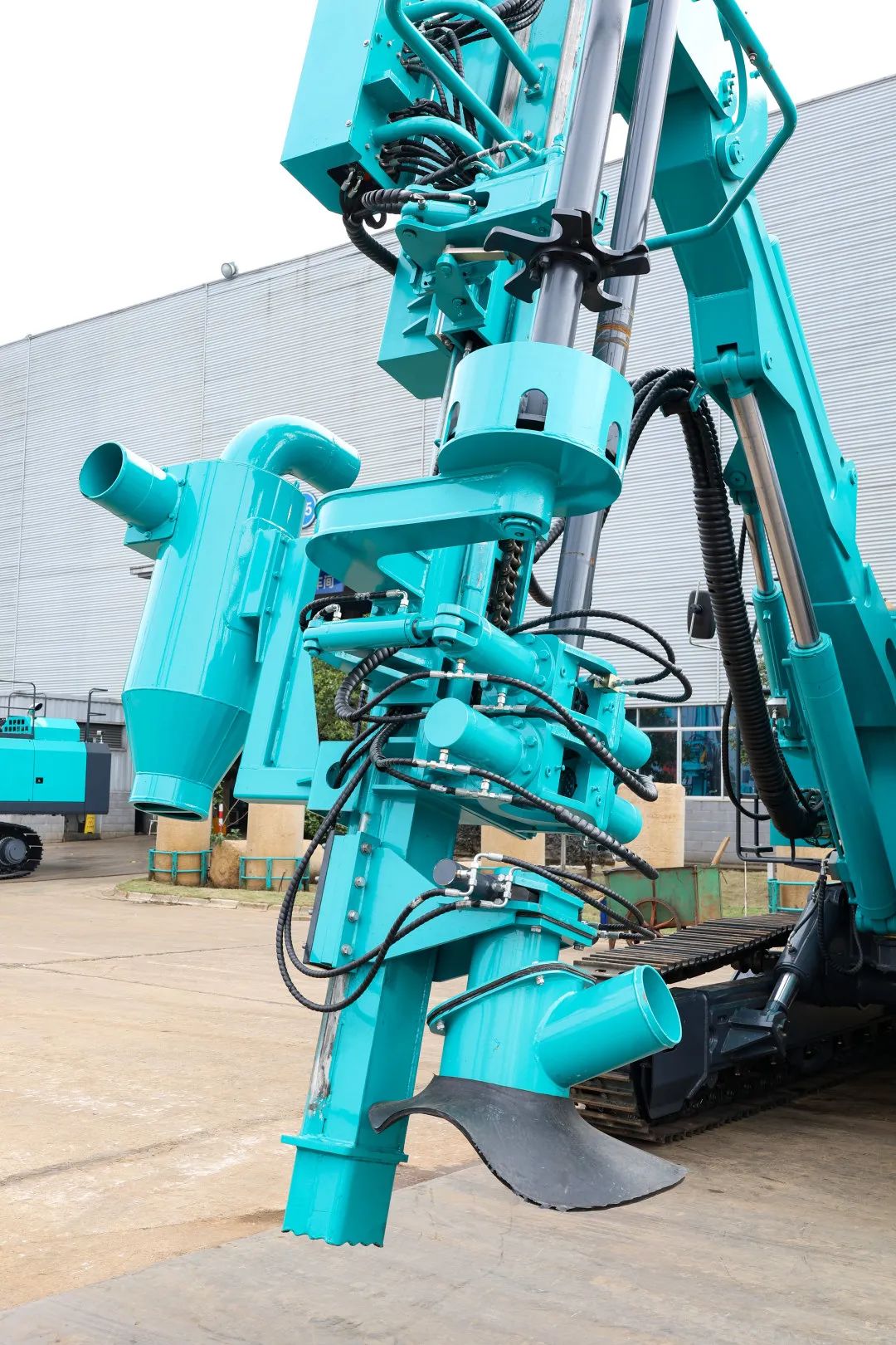 为绿色智能钻爆而生！九游体育(中国)官方网站智能全新一代一体式潜孔钻机强“四”来袭