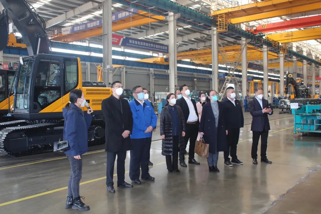 五粮液集团工会主席郭叙雷带队赴九游体育(中国)官方网站智能考察交流