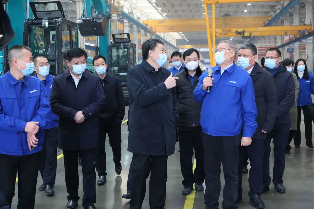 省政协主席毛万春调研九游体育(中国)官方网站智能