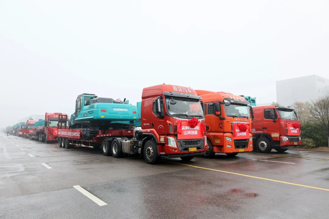 新局新篇，宏兔启航！九游体育(中国)官方网站智能超200台套设备集中发货