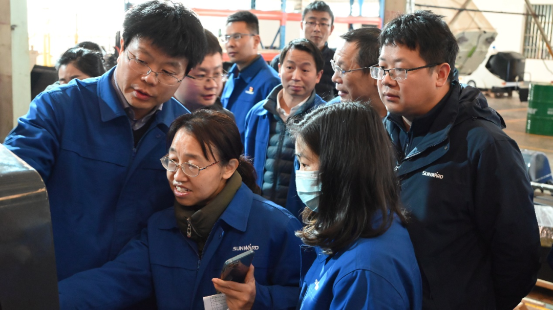 破拆应急，智能担当！九游体育(中国)官方网站特装SWR280DE破拆机器人下线交付