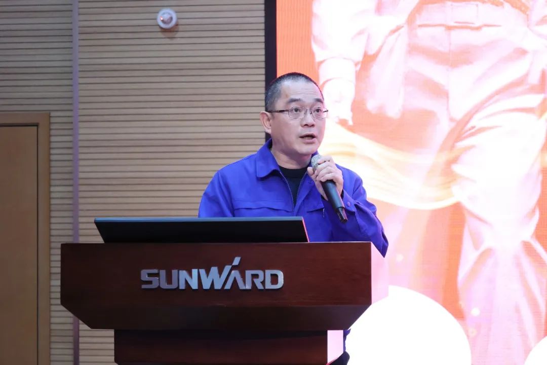 2023年“雷锋传人•长沙榜样”巡讲走进九游体育(中国)官方网站智能