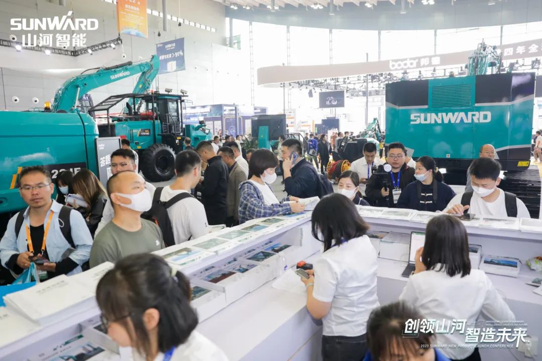 2023 CICEE | 九游体育(中国)官方网站智能亮相2023长沙国际工程机械展！智能化、电动化产品站C位