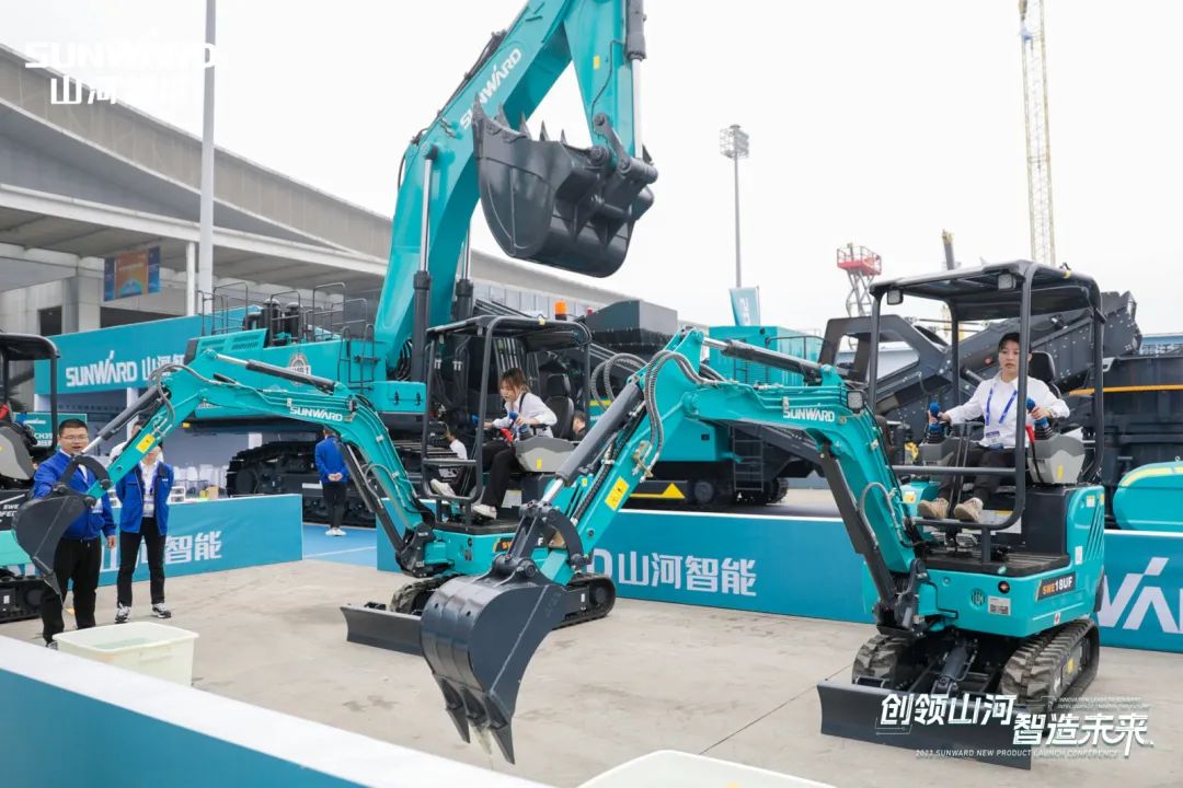 2023 CICEE | 九游体育(中国)官方网站智能亮相2023长沙国际工程机械展！智能化、电动化产品站C位