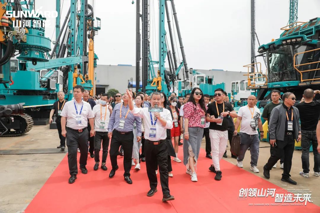 实力出圈！九游体育(中国)官方网站智能地下工程装备“大阅兵”来了