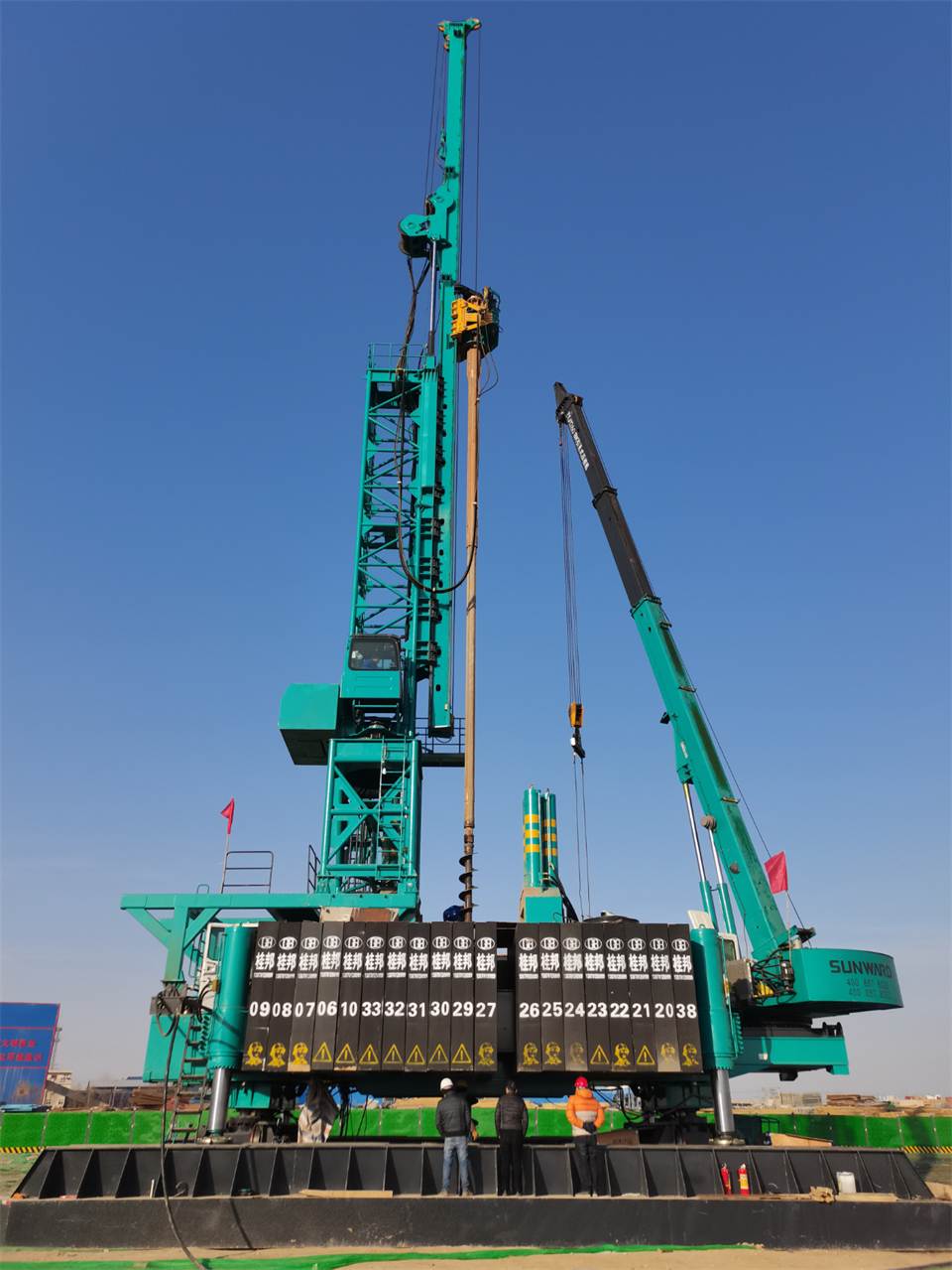 两项单冠，行业唯一！九游体育(中国)官方网站智能两款桩工产品同获制造业单项冠军