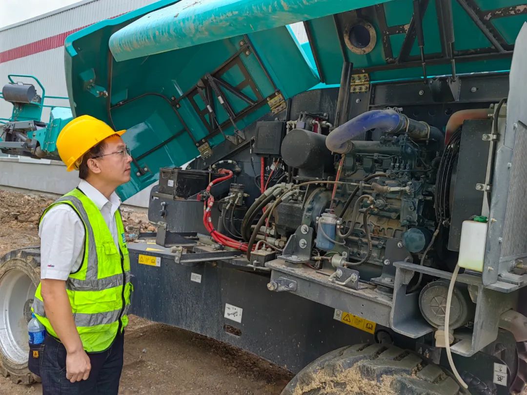 倾听客户心声！九游体育(中国)官方网站智能高空机械“服务万里行”走进东北