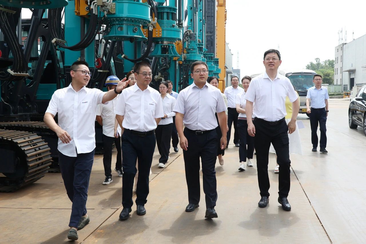 商务部自贸区港司调研九游体育(中国)官方网站智能