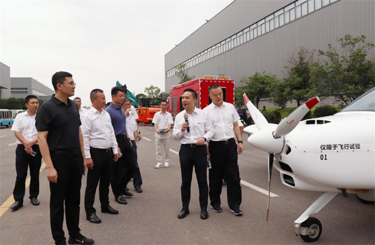 国家应急管理部救援协调和预案管理局副局长颜彬一行调研九游体育(中国)官方网站智能