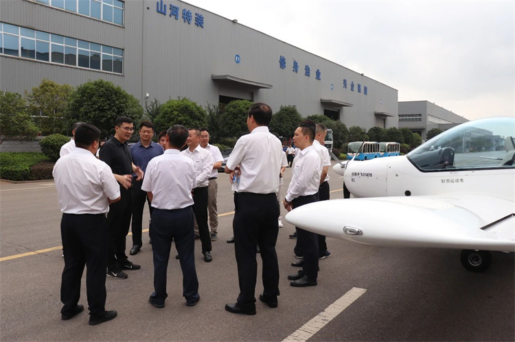 国家应急管理部救援协调和预案管理局副局长颜彬一行调研九游体育(中国)官方网站智能