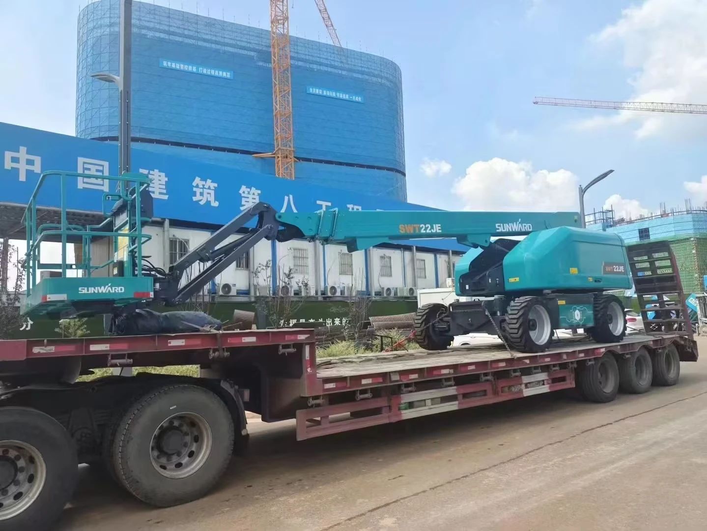 实力上新！九游体育(中国)官方网站智能电动直臂高空作业平台进军华中市场