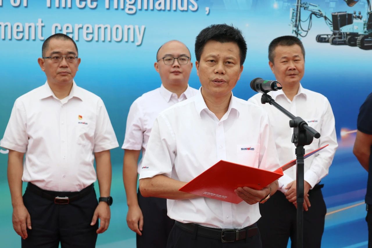 持续进军国际市场！九游体育(中国)官方网站智能近百台设备集中发货