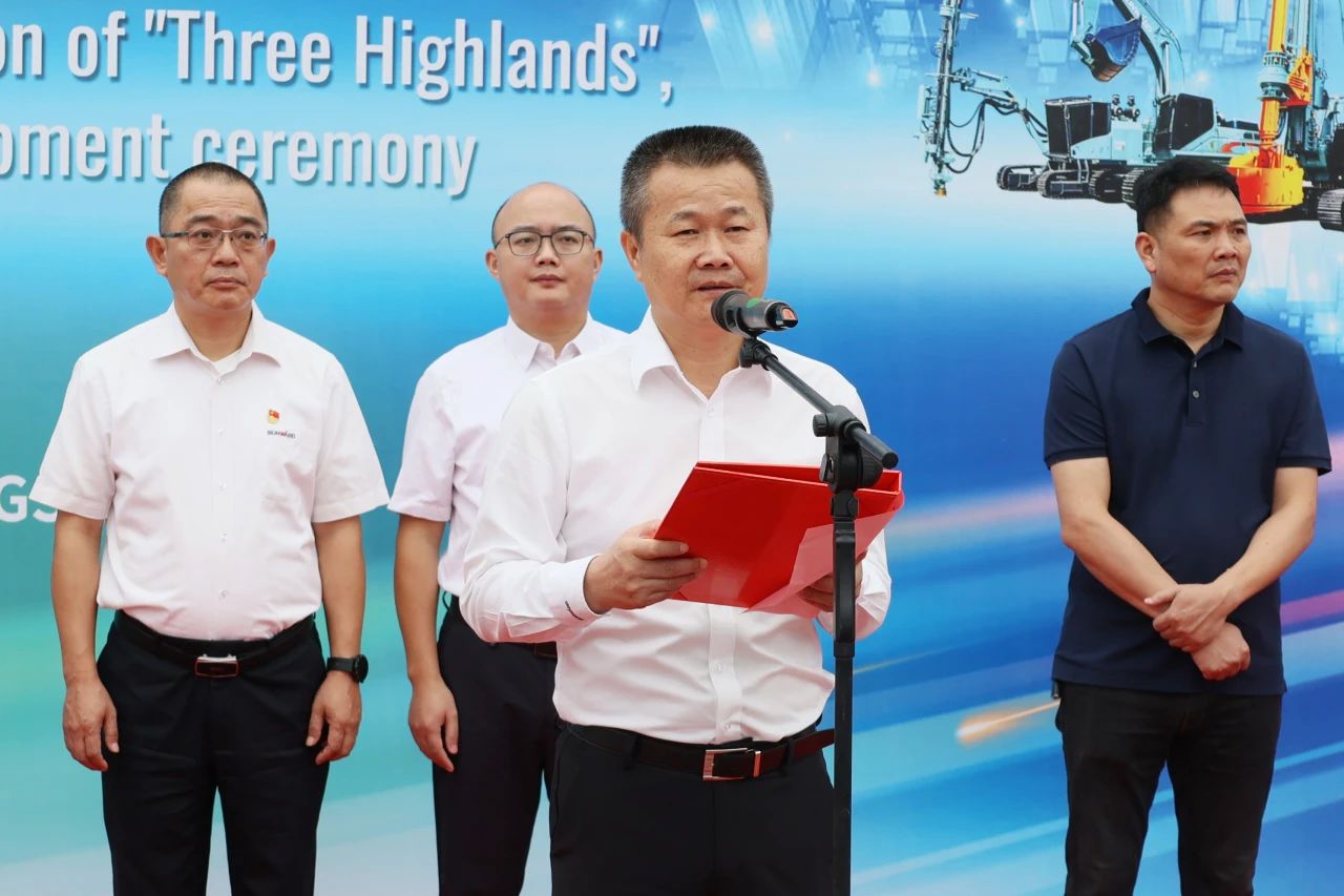 持续进军国际市场！九游体育(中国)官方网站智能近百台设备集中发货