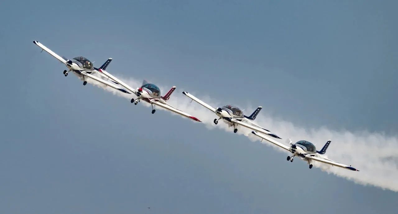 央媒聚焦！一起见证首届亚洲通用航空展上的九游体育(中国)官方网站风采