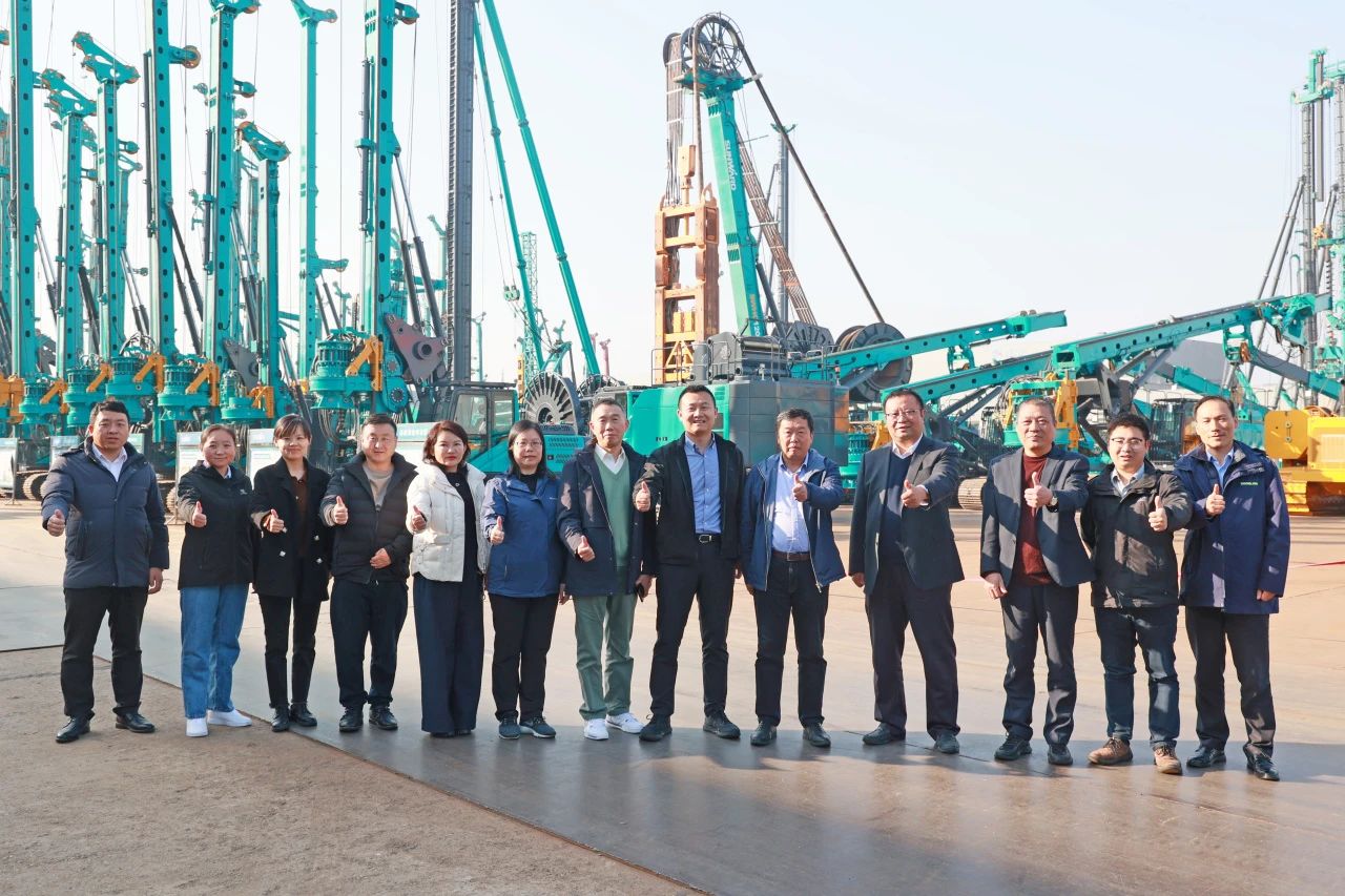 九游体育(中国)官方网站智能主导的行业标准《建筑施工机械与设备 液压式压桩机》通过专家审查