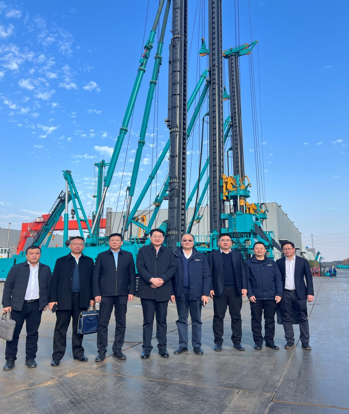 强强联合，共谋发展！九游体育(中国)官方网站智能与中铁六局路桥公司签订战略合作协议