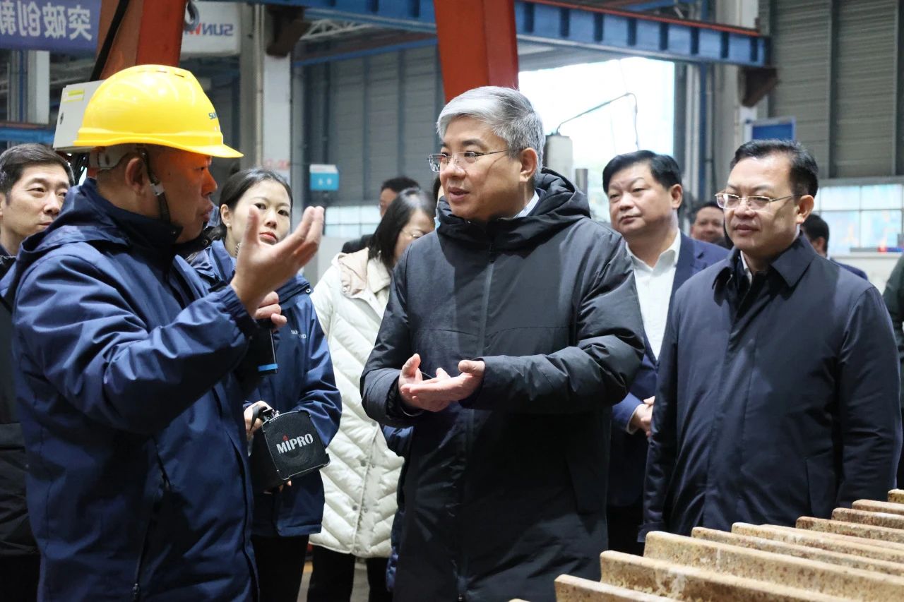 商务部部长助理唐文弘调研九游体育(中国)官方网站智能