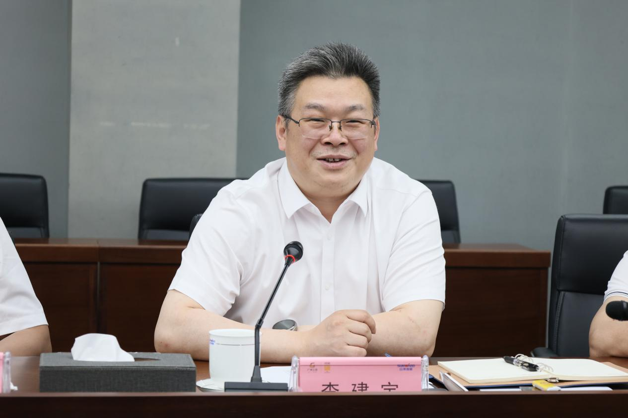 湖南钢铁集团党委书记、董事长李建宇到九游体育(中国)官方网站智能调研交流