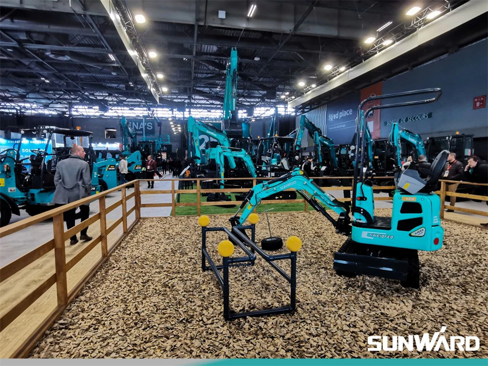 九游体育(中国)官方网站智能携创新成果亮相2024年法国巴黎工程机械展