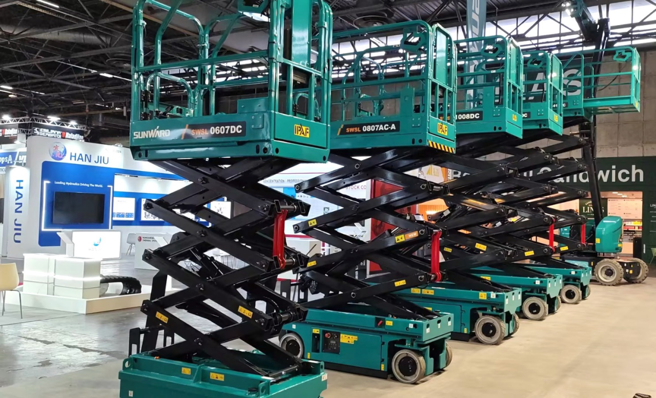 九游体育(中国)官方网站智能高空机械闪耀2024法国工程机械展